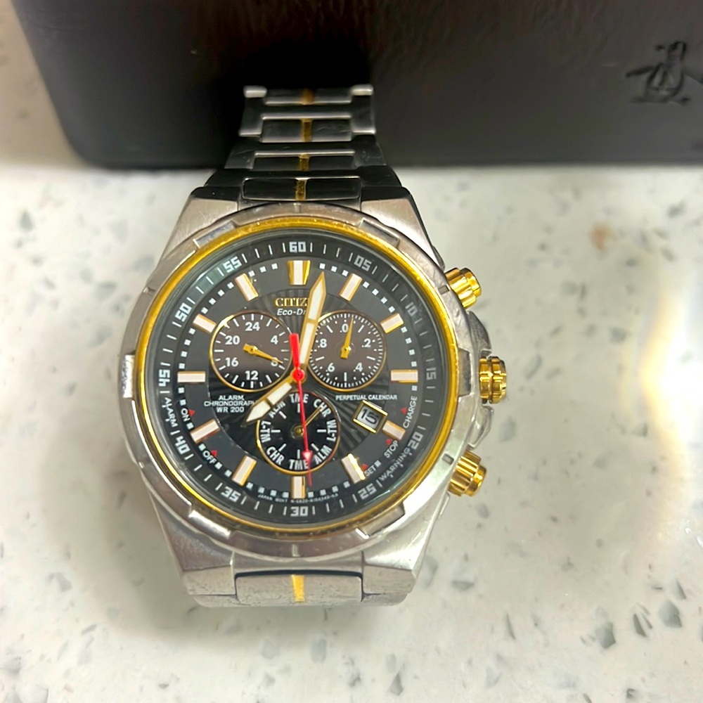 Citizen watch